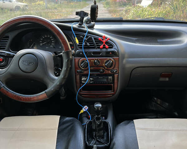 Бежевый Дэу Ланос, объемом двигателя 1.5 л и пробегом 350 тыс. км за 2700 $, фото 10 на Automoto.ua