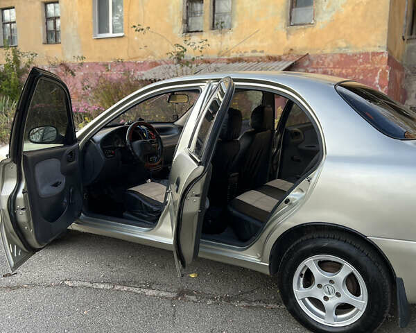 Бежевый Дэу Ланос, объемом двигателя 1.5 л и пробегом 350 тыс. км за 2700 $, фото 16 на Automoto.ua