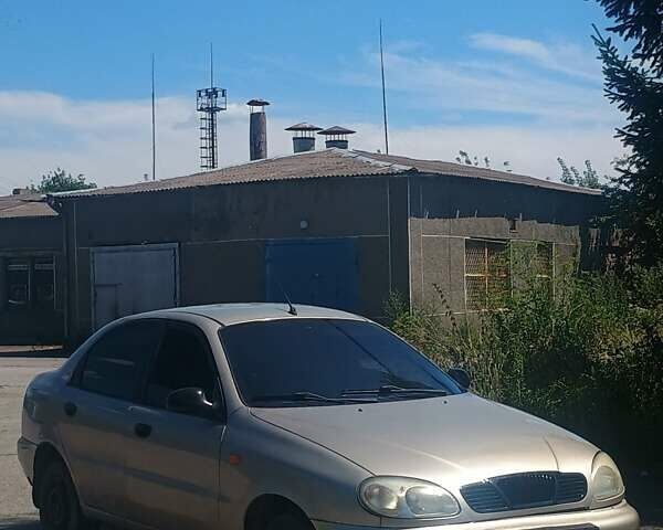 Бежевий Деу Ланос, об'ємом двигуна 1.5 л та пробігом 245 тис. км за 2200 $, фото 1 на Automoto.ua
