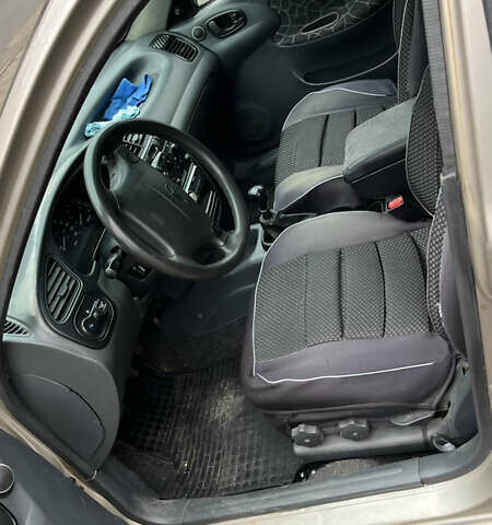 Бежевий Деу Ланос, об'ємом двигуна 1.6 л та пробігом 200 тис. км за 3000 $, фото 6 на Automoto.ua