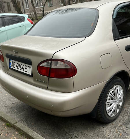 Бежевий Деу Ланос, об'ємом двигуна 1.6 л та пробігом 200 тис. км за 3000 $, фото 4 на Automoto.ua