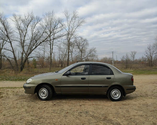 Бежевый Дэу Ланос, объемом двигателя 1.5 л и пробегом 238 тыс. км за 2599 $, фото 7 на Automoto.ua