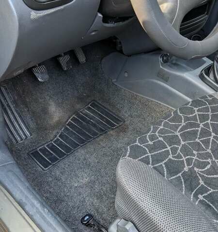 Деу Ланос 2004 у Львові на Automoto.ua Бежевий Деу Ланос, об'ємом двигуна 1.5 л та пробігом 283 тис. км за 2000 $, фото 10 на Automoto.ua