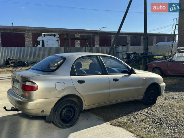 Бежевый Дэу Ланос, объемом двигателя 1.5 л и пробегом 250 тыс. км за 950 $, фото 2 на Automoto.ua