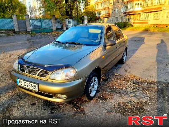 Бежевий Деу Ланос, об'ємом двигуна 1.5 л та пробігом 0 тис. км за 1800 $, фото 2 на Automoto.ua