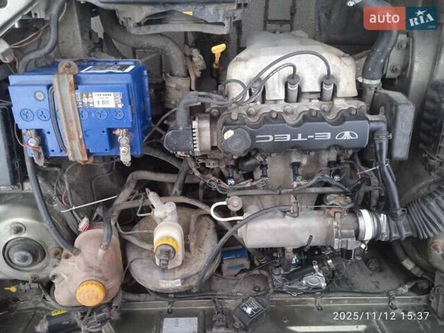 Бежевый Дэу Ланос, объемом двигателя 1.5 л и пробегом 240 тыс. км за 1500 $, фото 8 на Automoto.ua