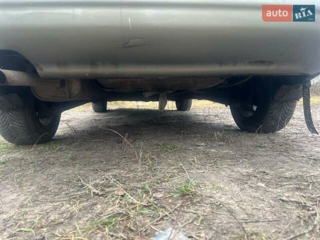 Бежевый Дэу Ланос, объемом двигателя 1.5 л и пробегом 265 тыс. км за 1999 $, фото 13 на Automoto.ua