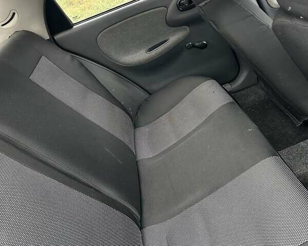 Бежевий Деу Ланос, об'ємом двигуна 1.5 л та пробігом 167 тис. км за 2500 $, фото 4 на Automoto.ua