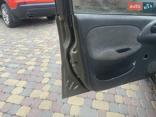 Бежевый Дэу Ланос, объемом двигателя 1.5 л и пробегом 777 тыс. км за 900 $, фото 15 на Automoto.ua