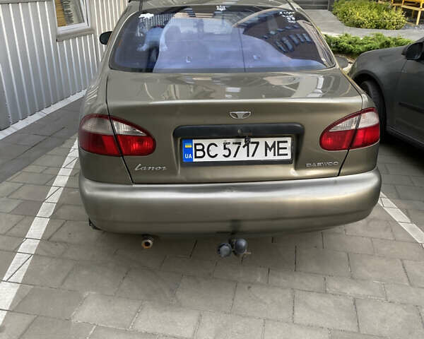 Бежевый Дэу Ланос, объемом двигателя 1.5 л и пробегом 250 тыс. км за 2300 $, фото 1 на Automoto.ua