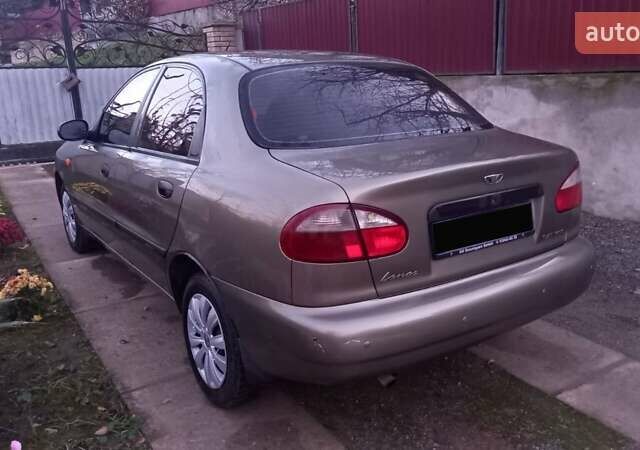 Бежевий Деу Ланос, об'ємом двигуна 1.6 л та пробігом 223 тис. км за 2650 $, фото 2 на Automoto.ua