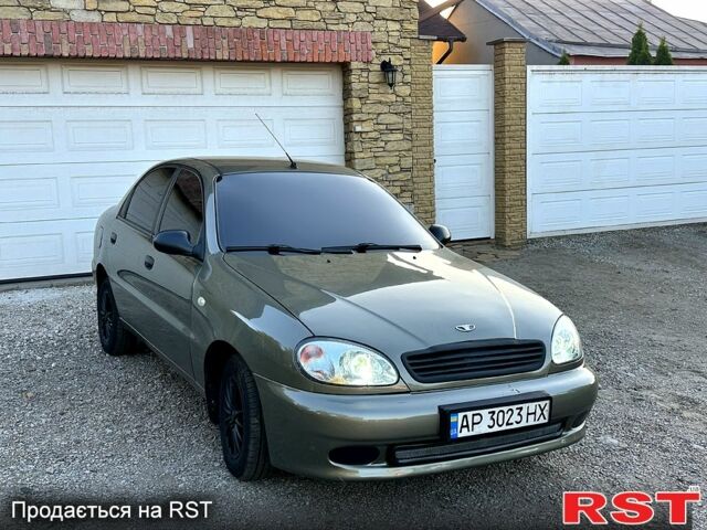 Бежевий Деу Ланос, об'ємом двигуна 1.5 л та пробігом 180 тис. км за 2999 $, фото 1 на Automoto.ua