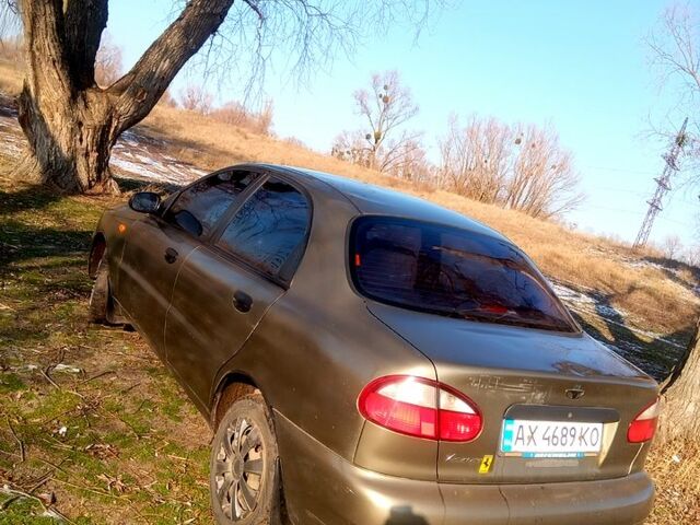 Бежевий Деу Ланос, об'ємом двигуна 1.6 л та пробігом 215 тис. км за 1650 $, фото 12 на Automoto.ua