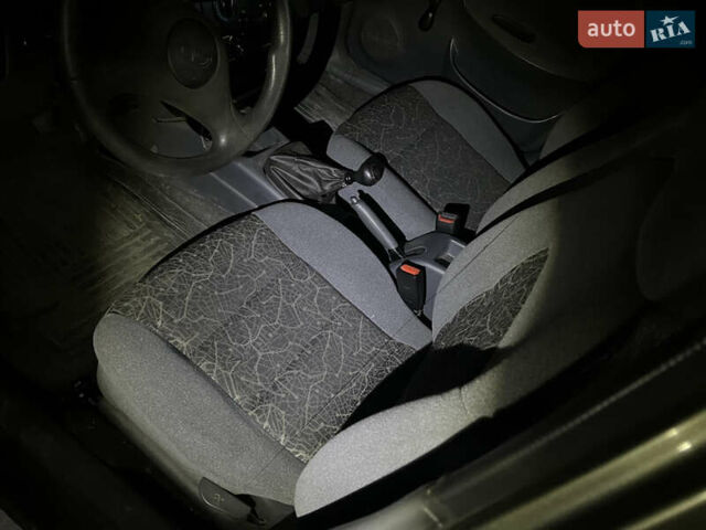 Бежевий Деу Ланос, об'ємом двигуна 1.5 л та пробігом 182 тис. км за 1200 $, фото 11 на Automoto.ua