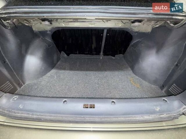 Бежевый Дэу Ланос, объемом двигателя 1.5 л и пробегом 305 тыс. км за 3200 $, фото 6 на Automoto.ua