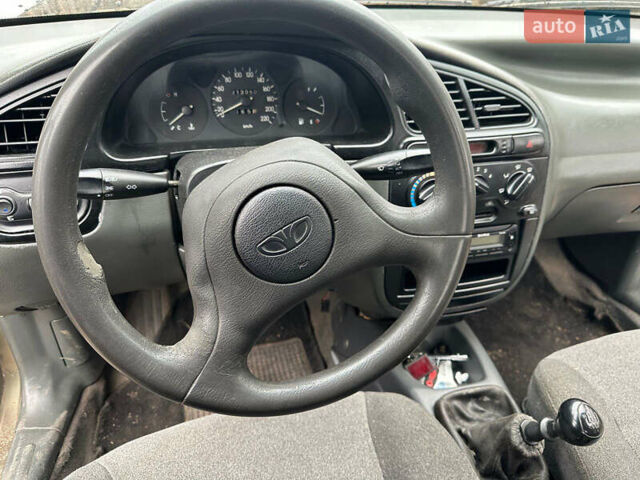 Бежевий Деу Ланос, об'ємом двигуна 1.5 л та пробігом 213 тис. км за 1800 $, фото 13 на Automoto.ua