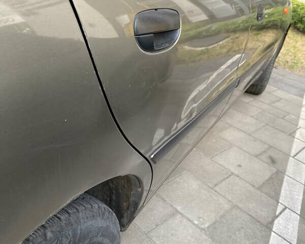 Бежевый Дэу Ланос, объемом двигателя 1.5 л и пробегом 250 тыс. км за 2300 $, фото 2 на Automoto.ua