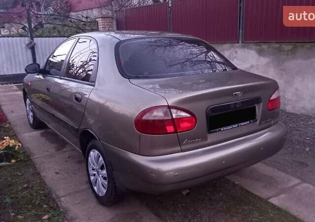 Бежевый Дэу Ланос, объемом двигателя 1.6 л и пробегом 180 тыс. км за 2850 $, фото 3 на Automoto.ua