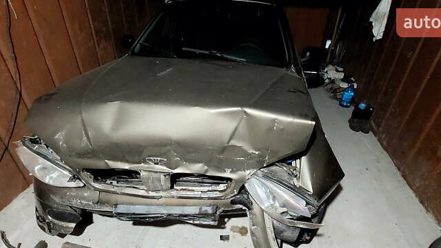 Бежевий Деу Ланос, об'ємом двигуна 1.5 л та пробігом 182 тис. км за 1200 $, фото 2 на Automoto.ua