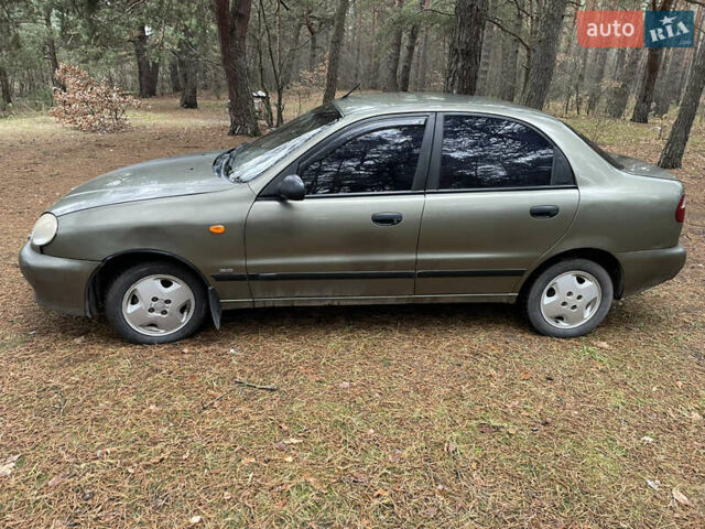 Бежевий Деу Ланос, об'ємом двигуна 1.5 л та пробігом 183 тис. км за 2000 $, фото 1 на Automoto.ua
