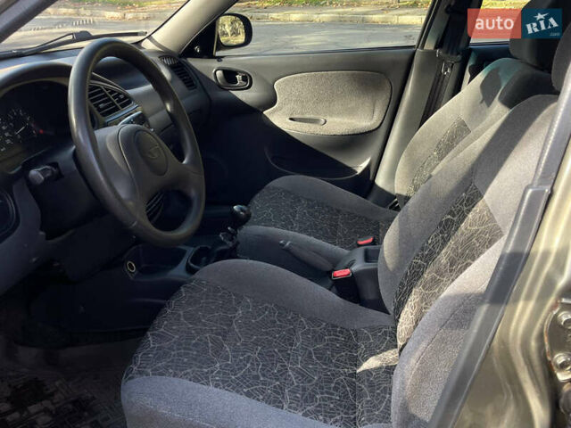Бежевий Деу Ланос, об'ємом двигуна 1.5 л та пробігом 99 тис. км за 3350 $, фото 6 на Automoto.ua