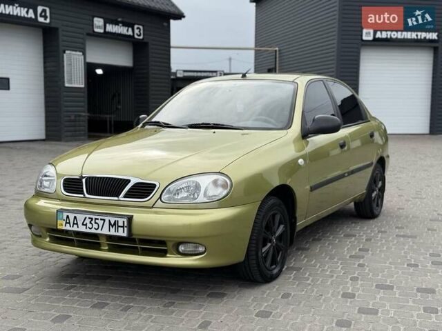 Бежевый Дэу Ланос, объемом двигателя 1.5 л и пробегом 136 тыс. км за 3499 $, фото 2 на Automoto.ua