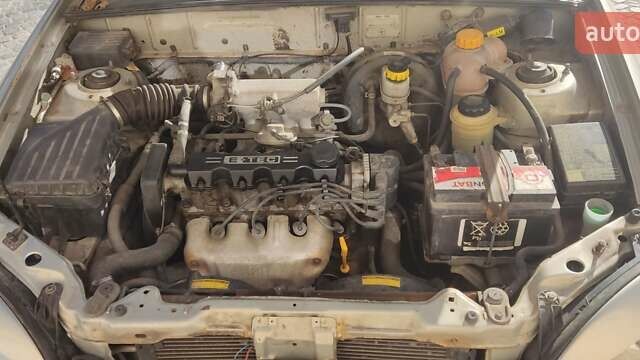 Бежевий Деу Ланос, об'ємом двигуна 1.5 л та пробігом 89 тис. км за 2200 $, фото 5 на Automoto.ua