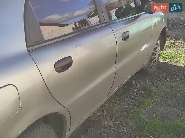 Бежевый Дэу Ланос, объемом двигателя 1.5 л и пробегом 325 тыс. км за 1500 $, фото 7 на Automoto.ua