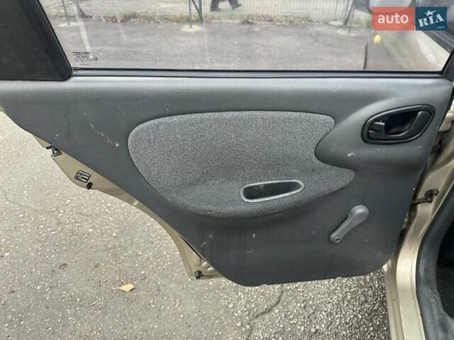 Бежевий Деу Ланос, об'ємом двигуна 1.5 л та пробігом 172 тис. км за 1750 $, фото 15 на Automoto.ua