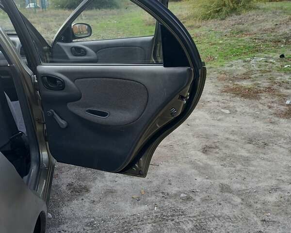 Бежевый Дэу Ланос, объемом двигателя 1.5 л и пробегом 163 тыс. км за 2300 $, фото 11 на Automoto.ua