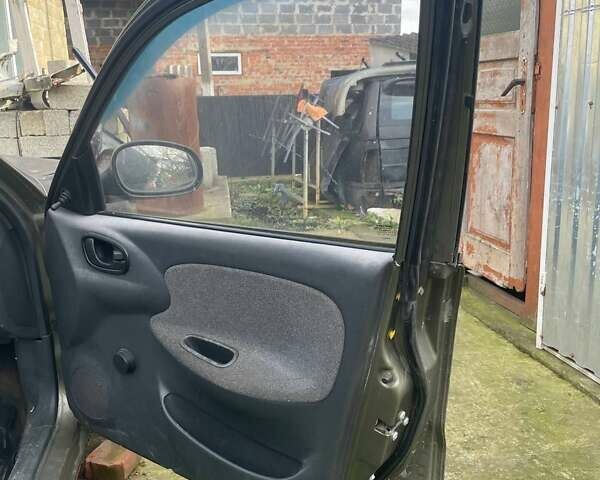 Бежевый Дэу Ланос, объемом двигателя 1.39 л и пробегом 226 тыс. км за 800 $, фото 16 на Automoto.ua