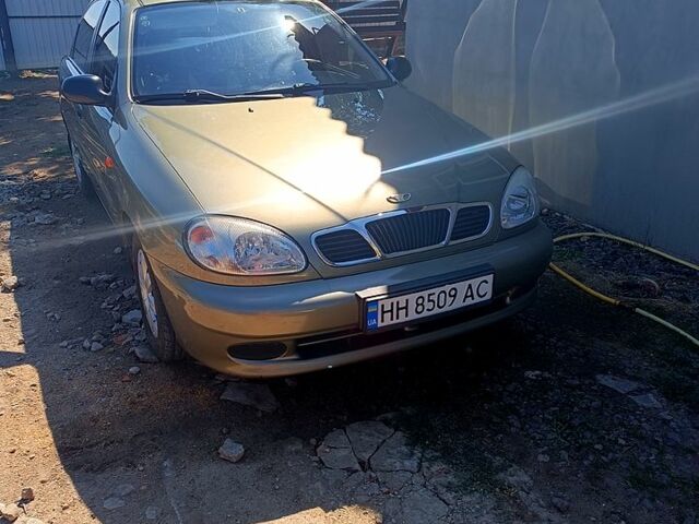 Бежевый Дэу Ланос, объемом двигателя 1.4 л и пробегом 193 тыс. км за 2740 $, фото 6 на Automoto.ua