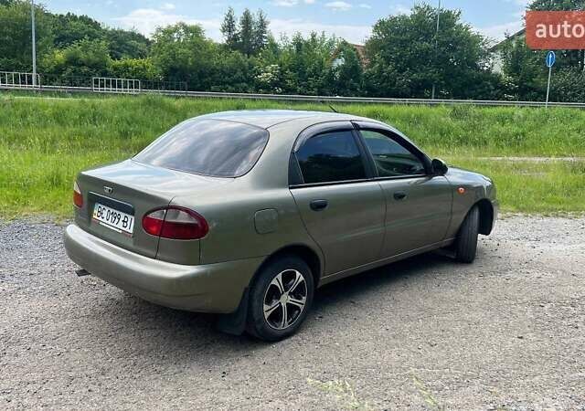 Бежевый Дэу Ланос, объемом двигателя 1.5 л и пробегом 154 тыс. км за 3000 $, фото 5 на Automoto.ua