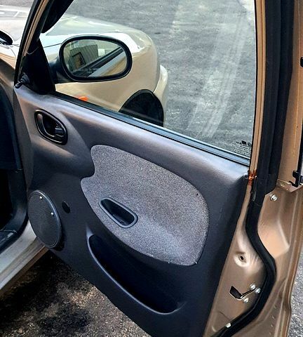 Бежевый Дэу Ланос, объемом двигателя 1.5 л и пробегом 170 тыс. км за 2200 $, фото 13 на Automoto.ua