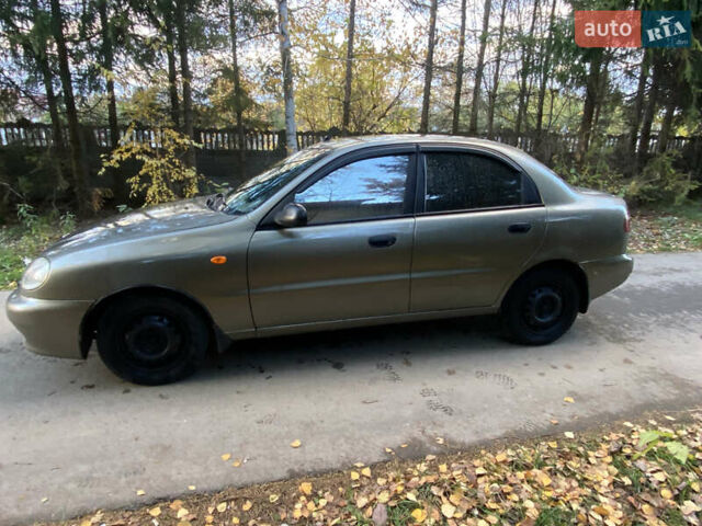 Бежевий Деу Ланос, об'ємом двигуна 1.5 л та пробігом 472 тис. км за 1600 $, фото 4 на Automoto.ua