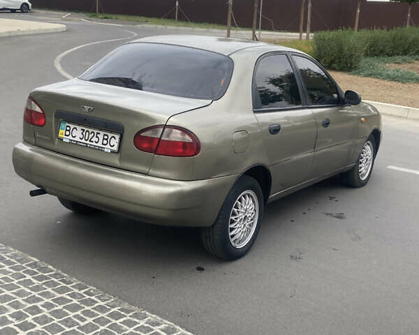 Бежевий Деу Ланос, об'ємом двигуна 0 л та пробігом 200 тис. км за 1600 $, фото 3 на Automoto.ua