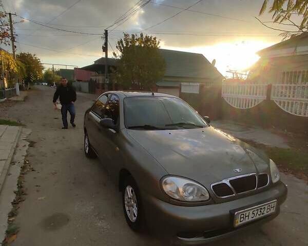 Бежевый Дэу Ланос, объемом двигателя 1.5 л и пробегом 106 тыс. км за 3000 $, фото 3 на Automoto.ua