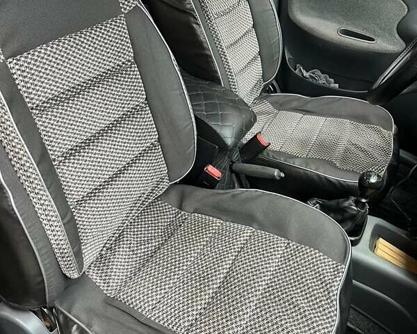 Бежевий Деу Ланос, об'ємом двигуна 1.6 л та пробігом 118 тис. км за 3300 $, фото 17 на Automoto.ua