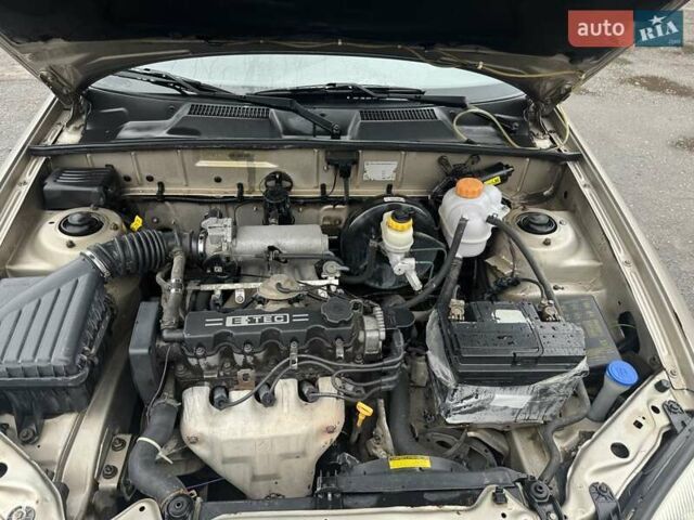 Бежевий Деу Ланос, об'ємом двигуна 1.5 л та пробігом 172 тис. км за 1750 $, фото 22 на Automoto.ua