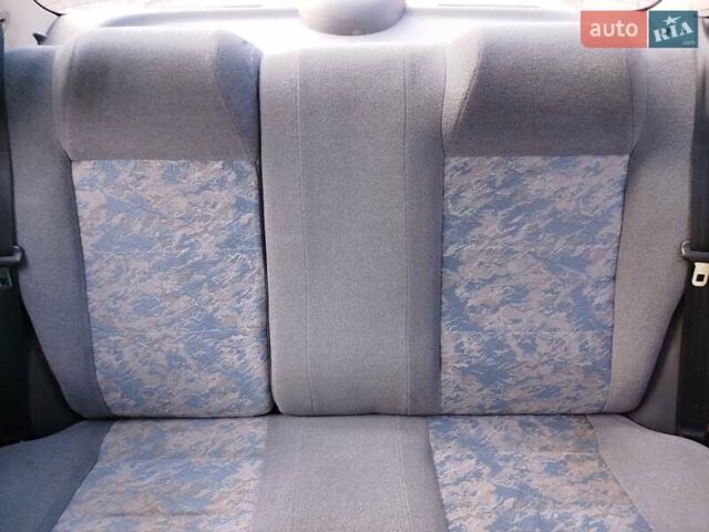 Бежевый Дэу Ланос, объемом двигателя 1.5 л и пробегом 170 тыс. км за 2700 $, фото 5 на Automoto.ua