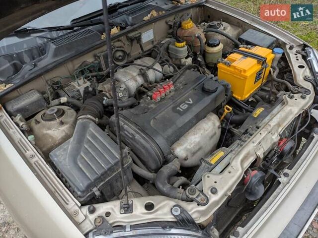 Бежевый Дэу Ланос, объемом двигателя 1.6 л и пробегом 162 тыс. км за 2700 $, фото 15 на Automoto.ua