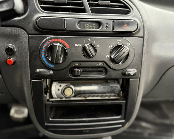 Бежевий Деу Ланос, об'ємом двигуна 1.5 л та пробігом 224 тис. км за 2550 $, фото 16 на Automoto.ua