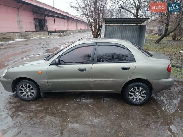 Бежевий Деу Ланос, об'ємом двигуна 1.5 л та пробігом 192 тис. км за 2700 $, фото 1 на Automoto.ua