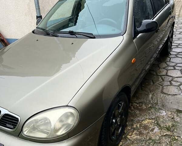 Бежевий Деу Ланос, об'ємом двигуна 1.6 л та пробігом 118 тис. км за 3300 $, фото 4 на Automoto.ua