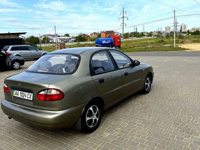 Бежевый Дэу Ланос, объемом двигателя 1.5 л и пробегом 130 тыс. км за 2300 $, фото 5 на Automoto.ua