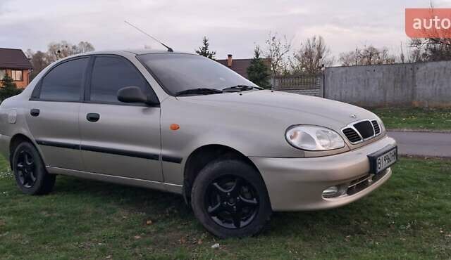 Бежевый Дэу Ланос, объемом двигателя 1.5 л и пробегом 235 тыс. км за 2850 $, фото 9 на Automoto.ua