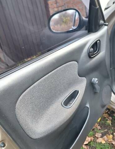 Дэу Ланос 2008 в Гребенке на Automoto.ua Бежевый Дэу Ланос, объемом двигателя 1.39 л и пробегом 139 тыс. км за 2200 $, фото 10 на Automoto.ua