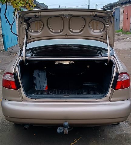 Бежевий Деу Ланос, об'ємом двигуна 1.4 л та пробігом 192 тис. км за 2900 $, фото 12 на Automoto.ua