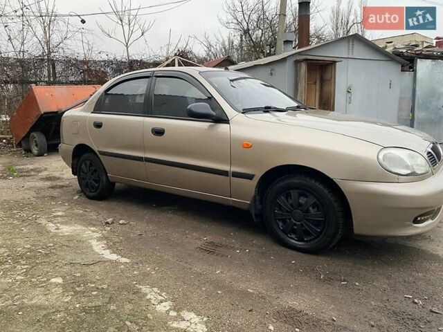 Бежевий Деу Ланос, об'ємом двигуна 1.5 л та пробігом 268 тис. км за 2500 $, фото 6 на Automoto.ua