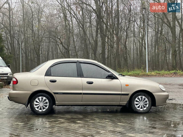 Бежевый Дэу Ланос, объемом двигателя 1.5 л и пробегом 165 тыс. км за 2850 $, фото 7 на Automoto.ua